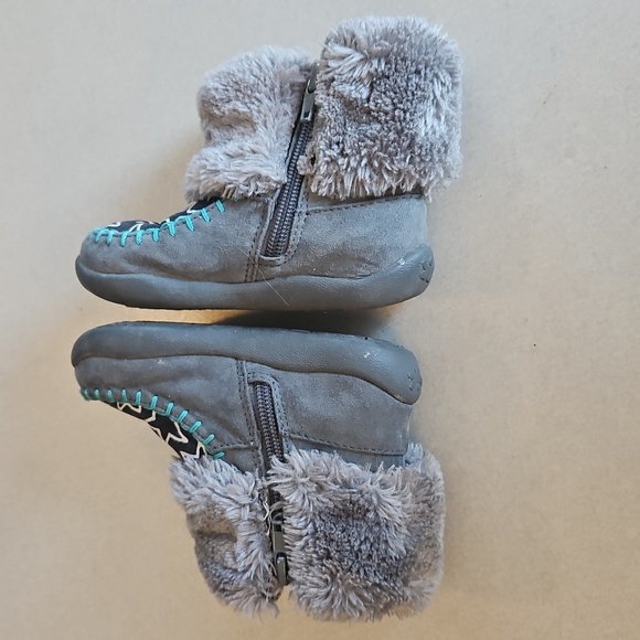 Chooze Toddler Boots - Picture 4 of 10